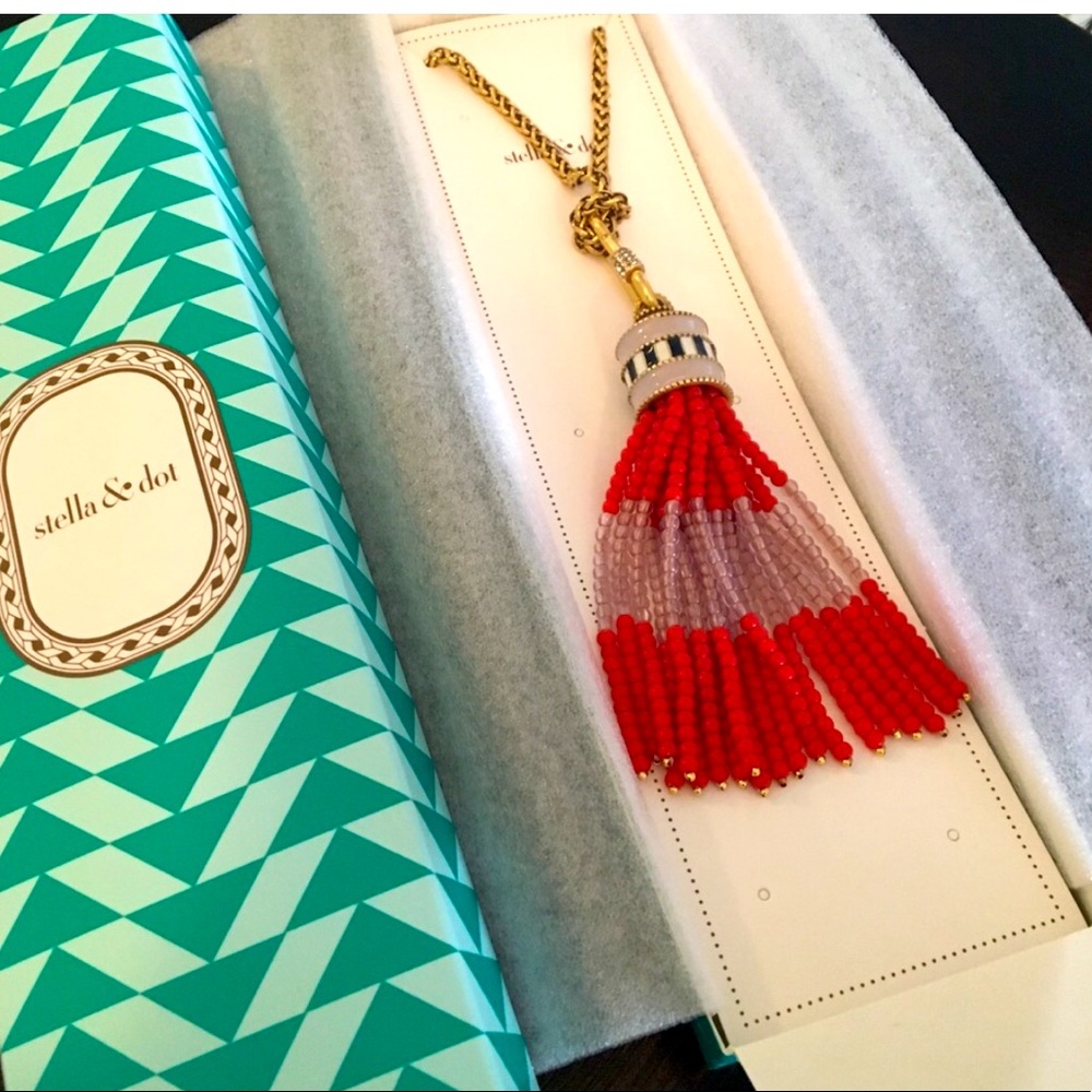 Stella & Dot | Retired Coral Red + Gold Beaded Brio Tassel Necklace - Picture 10 of 12